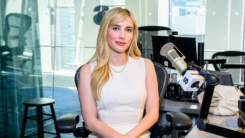 Emma Roberts em visita ao SiriusXM Studios no mês de junho - Roy Rochlin/Getty Images