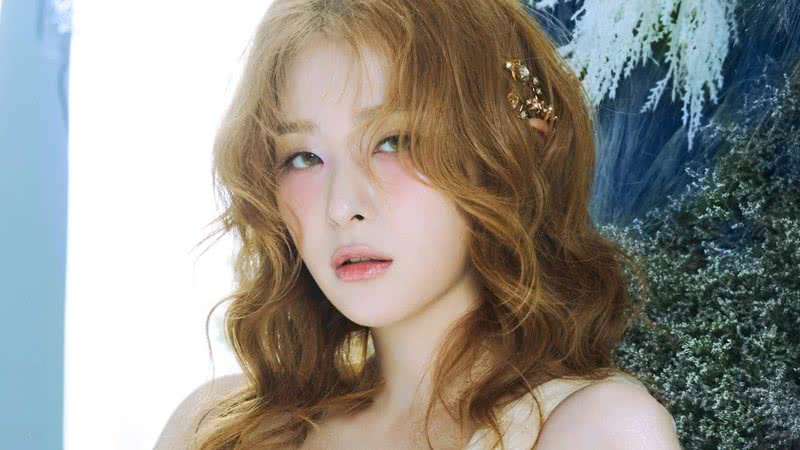 Seulgi em concept photo para o mini-álbum "Cosmic", do Red Velvet - Divulgação/SM Entertaiment