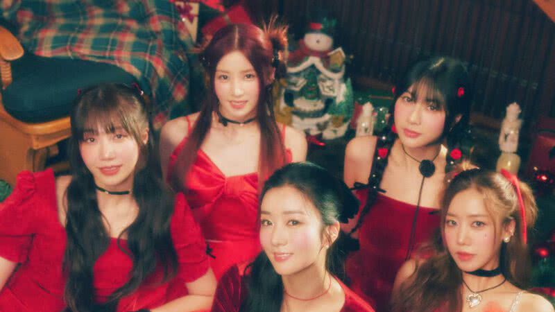 Concept photo do Apink para o single 'Pink Christmas' - Divulgação/IST Entertainment