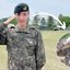 J-Hope com a farda do exército