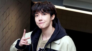 J-Hope, do BTS, nos bastidores do clipe de 'on the street' - Divulgação/BigHit Music