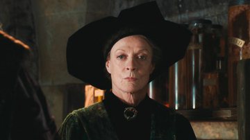 Maggie Smith como a professora Minerva McGonagall em 'Harry Potter e a Câmara Secreta' (2002) - Reprodução/Warner Bros.