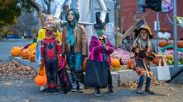 Crianças fantasiadas para o Halloween - Robert Nickelsberg/Getty Images