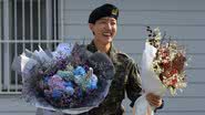 J-Hope durante dispensa oficial do serviço militar sul-coreano - Han Myung-Gu/Getty Images