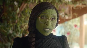 Cynhtia Erivo como Elphaba em 'Wicked' (2024) - Reprodução/Universal Pictures