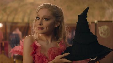 Ariana Grande como Glinda em "Wicked" - Reprodução/Universal Pictures