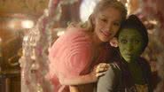 Glinda e Elphaba em cena de "Wicked" - Reprodução/Universal Pictures