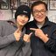 Jun, integrante do SEVENTEEN, com Jackie Chan