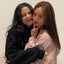 Jisoo, do BLACKPINK, com Hyeri