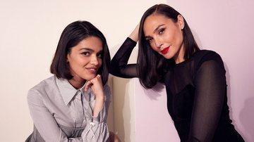 Gal Gadot e Rachel Zegler no D23 2022 - Corey Nickols/Getty Images for IMDb