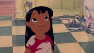 Lilo em cena de 'Lilo & Stich' (2002) - Reprodução/Disney