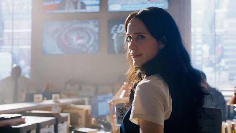 Rachel Brosnahan como Lois Lane em 'Superman' - Reprodução/DC