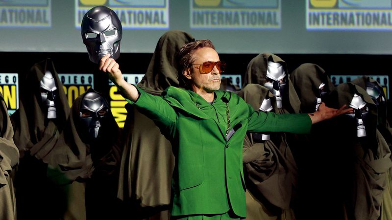 Robert Downey Jr na Comic Con 2024 como Doutor Mistério - Divulgação/Matt Winkelmeyer/Getty Images