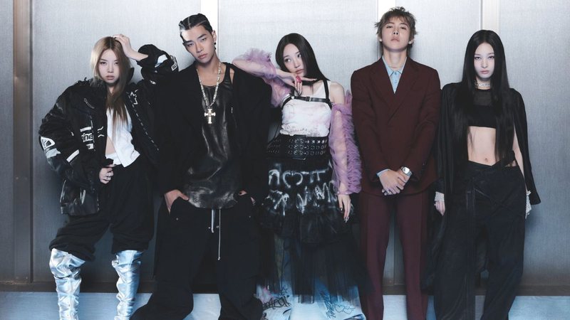 Concept foto do ALLDAY PROJECT para o single 'FAMOUS' - Divulgação/THABLACKLABEL