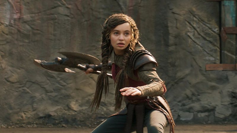 Nico Parker como Astrid em "Como Treinar o seu Dragão" - Reprodução/UniversalPictures