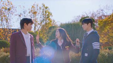 Cena do k-drama 'Beleza Verdadeira' - Reprodução/YouTube/Viki Global TV