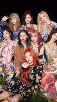 TWICE: Clipes que você precisa assistir