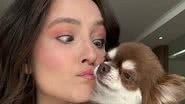 Larissa Manoela e Mickey - Reprodução/ Instagram/ dogsdalarimanoela