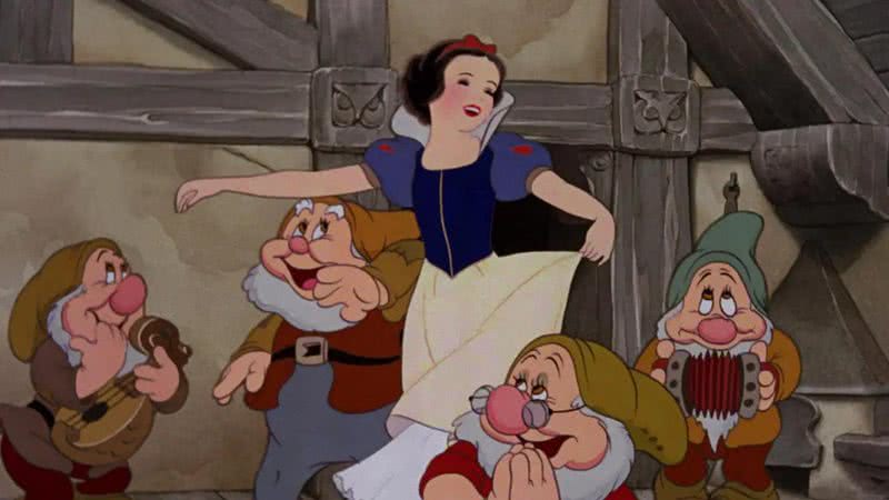 Cena da animação 'Branca de Neve e os Sete Anões' (1937) - Reprodução/Disney