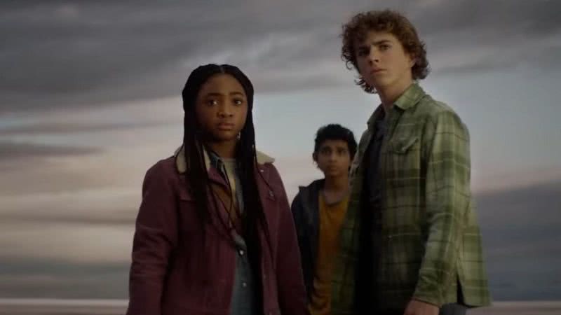 Leah Sava Jeffries, Walker Scobell e Aryan Simhadri no teaser da série de Percy Jackson - Reprodução/ Disney+