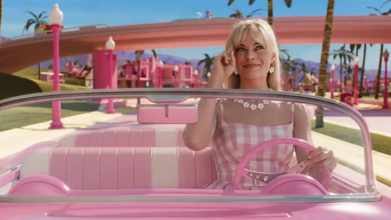 Margot Robbie como Barbie no live-action - Reprodução/ Warner Bros.