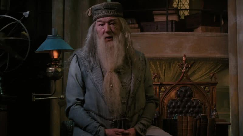 Michael Gambon como Dumbledore em 'Harry Potter e a Ordem da Fênix' (2007) - Reprodução/Warner Bros.