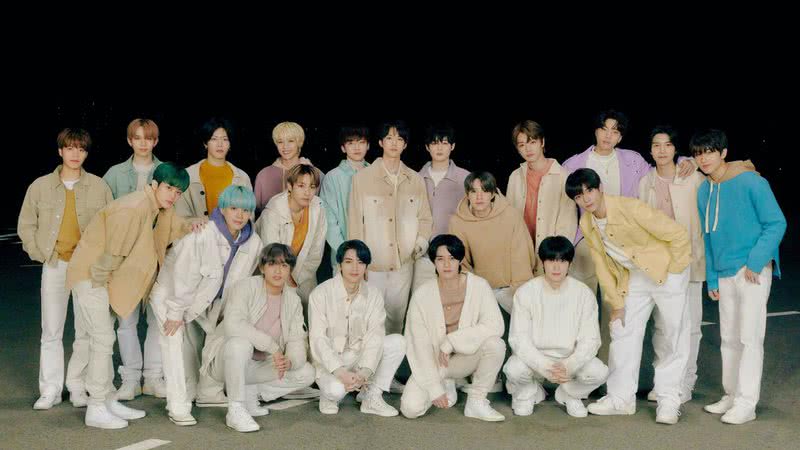 Integrantes do NCT para o clipe de “Beautiful” - Divulgação/SM Entertainment