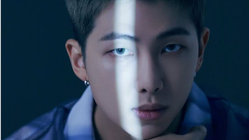 RM em concept photo do BTS para o álbum 'Proof' - Divulgação/ BIGHIT