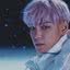 T.O.P durante o clipe de 'Still Life', do BIGBANG