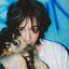 V, do BTS, e seu pet Yeontan, em concept photo para o álbum 'Layover'