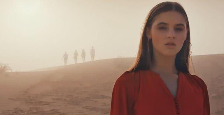 Savannah Clarke para o clipe de Golden, do Now United - Divulgação/Youtube/Now United