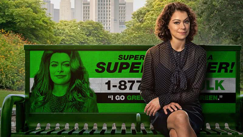 Tatiana Maslany em pôster de Mulher-Hulk: Defensora de Heróis - Divulgação/Disney+