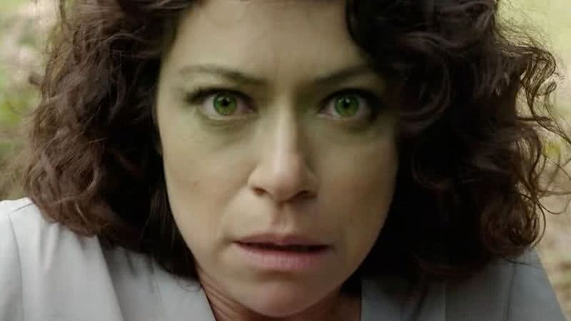 Tatiana Maslany como Jennifer Walters em trailer de “Mulher-Hulk: Defensora de Heróis” - Reprodução/ Disney+