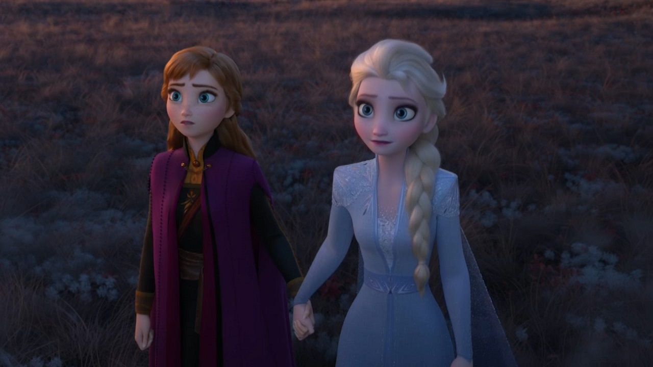 Por que a Elsa e a Anna não fazem parte do grupo de princesas da Disney?