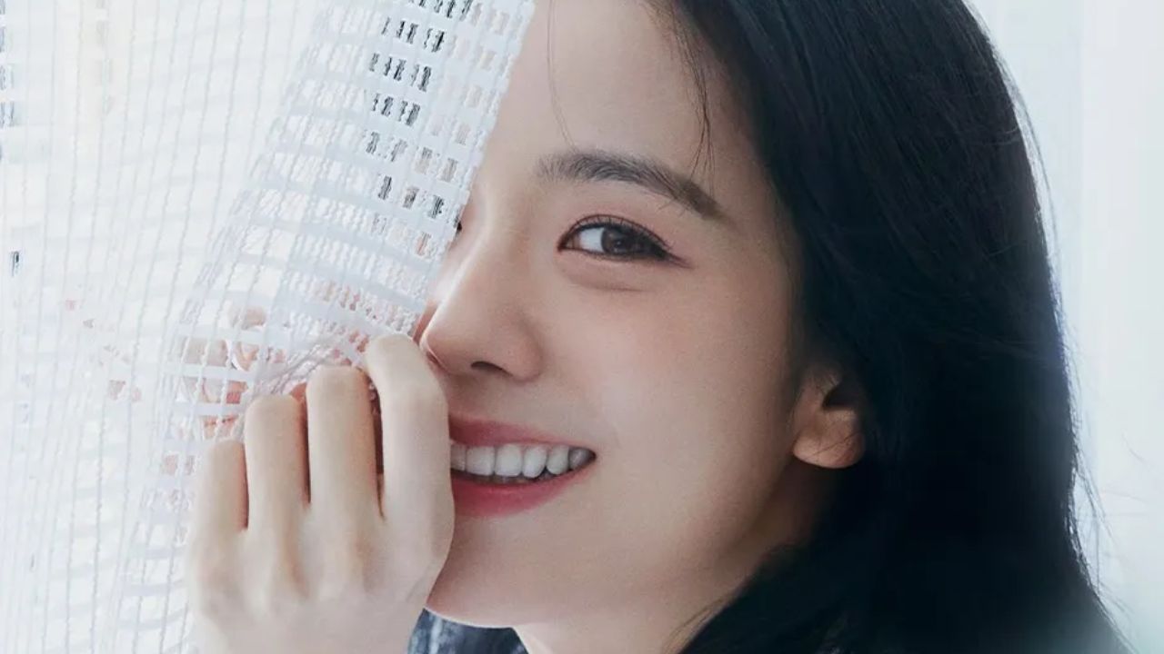 Jisoo, do BLACKPINK, surge em foto de novo k-drama de zumbis; veja!