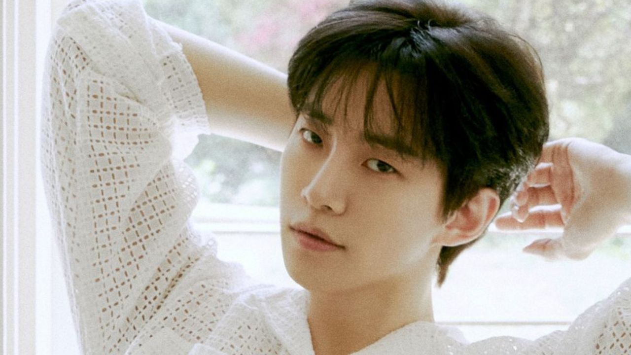 Junho em concept photo para o álbum 'MUST'