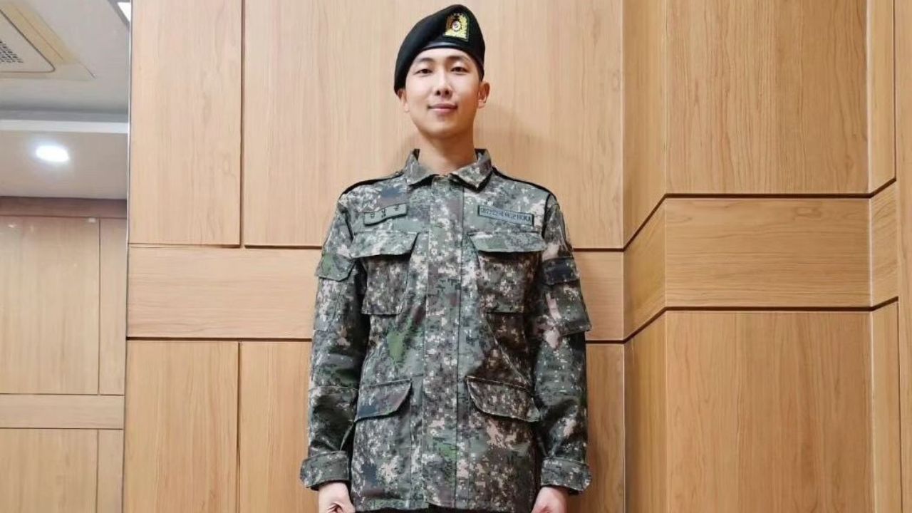 RM, do BTS, compartilha atualização de sua vida como militar