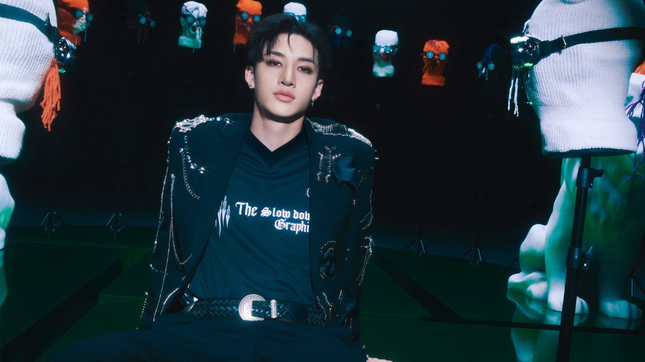 Concept photo de Bang Chan, do Stray Kids, para o álbum 'MEGAVERSE'