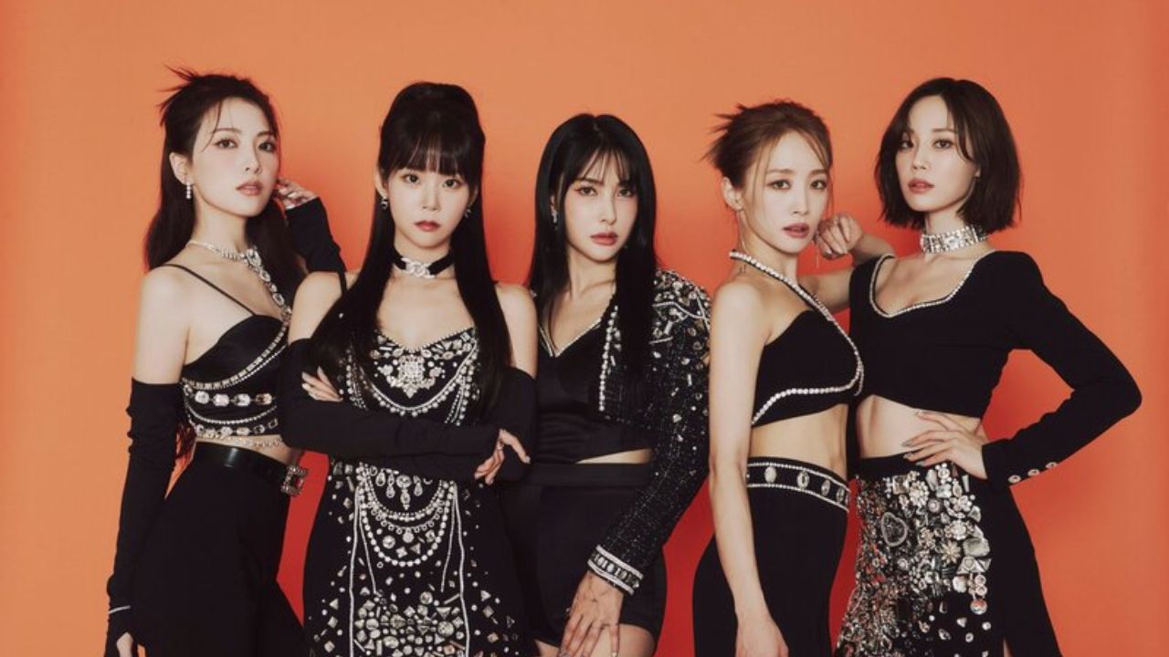Após quase dois anos, KARA fará novo comeback