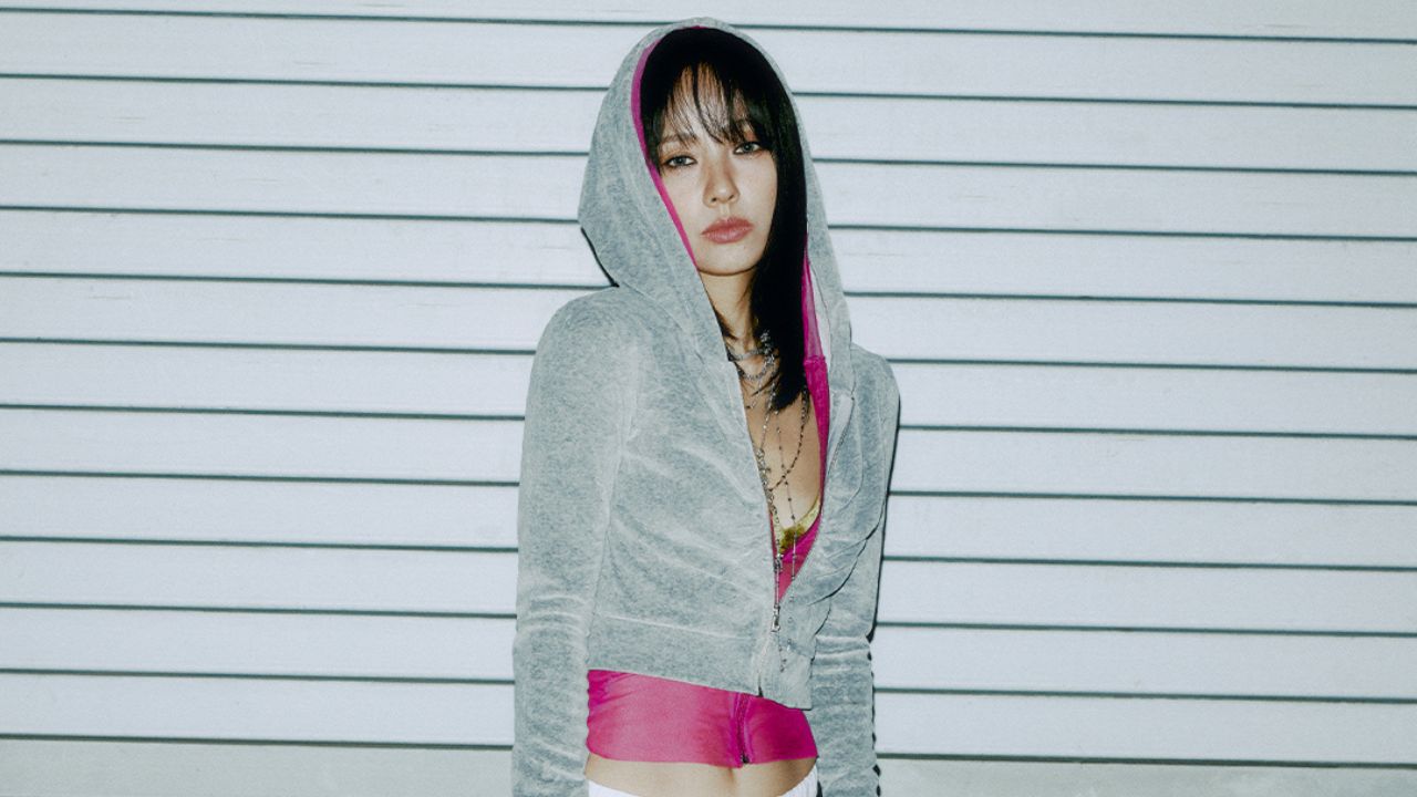 Concept photo de Lee Hyori para o single 'HOODIE E BANBAJI'