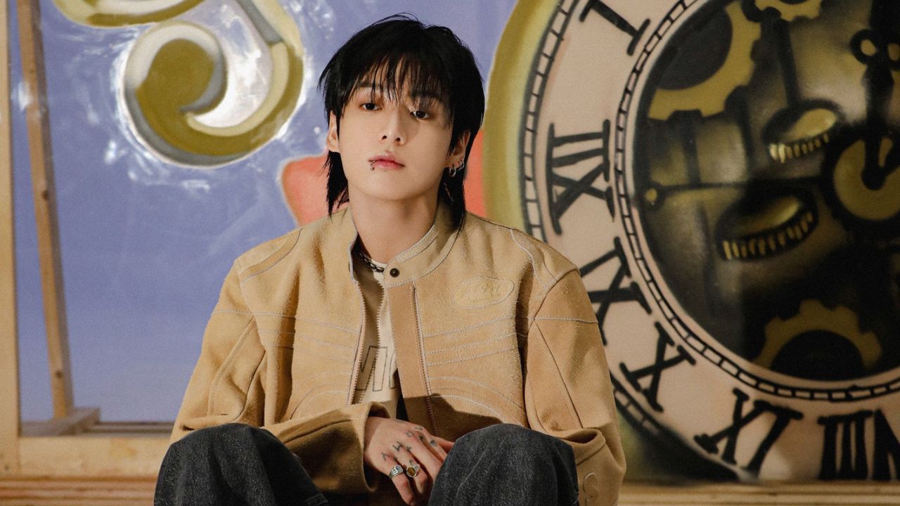 Jungkook, do BTS, para o álbum 'GOLDEN'