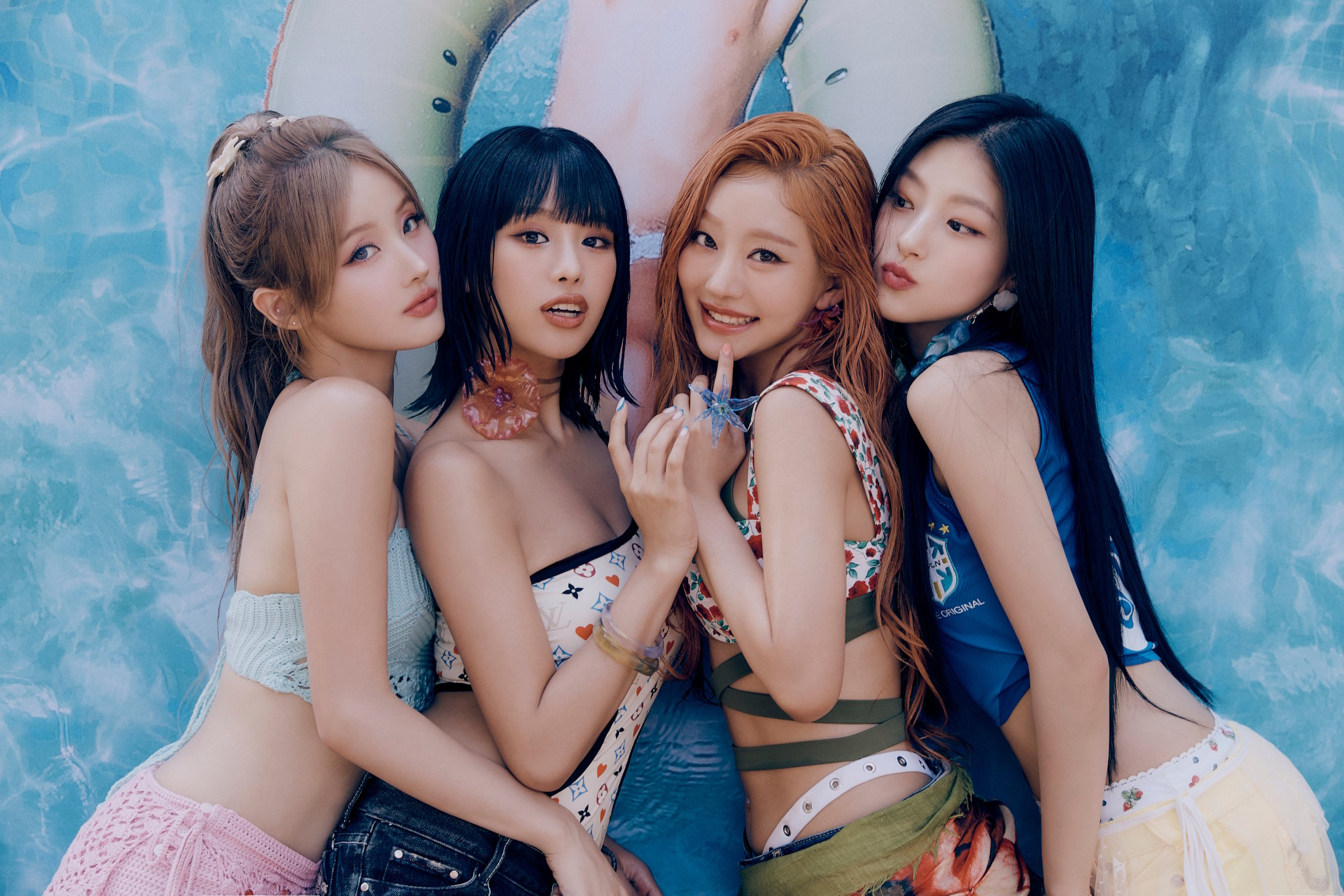 Concept photo do KISS OF LIFE para a faixa 'Sticky'