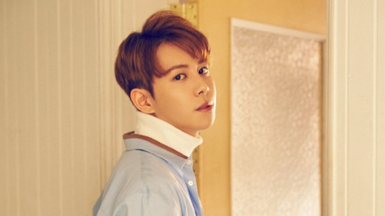 Park Kyung em image teaser de "Blooming Period"