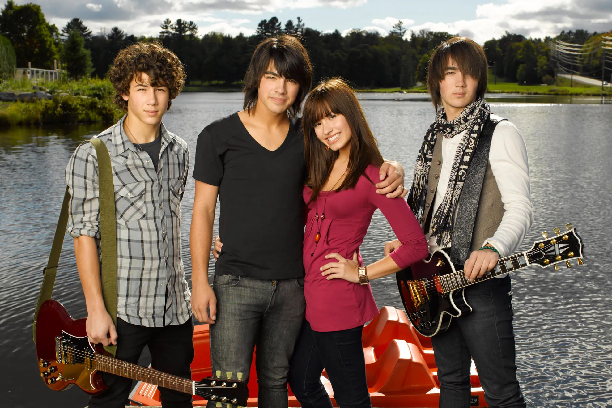 Imagem promocional de "Camp Rock" (2008)