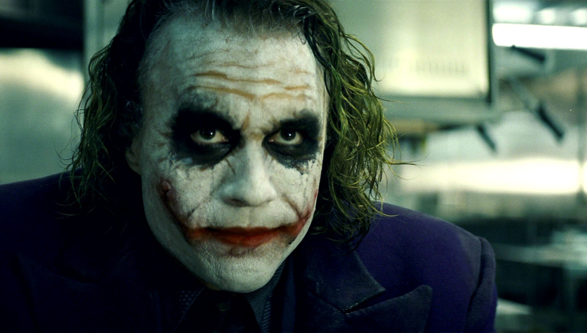 Heath Ledger como Coringa em 'Batman: O Cavaleiro das Trevas'