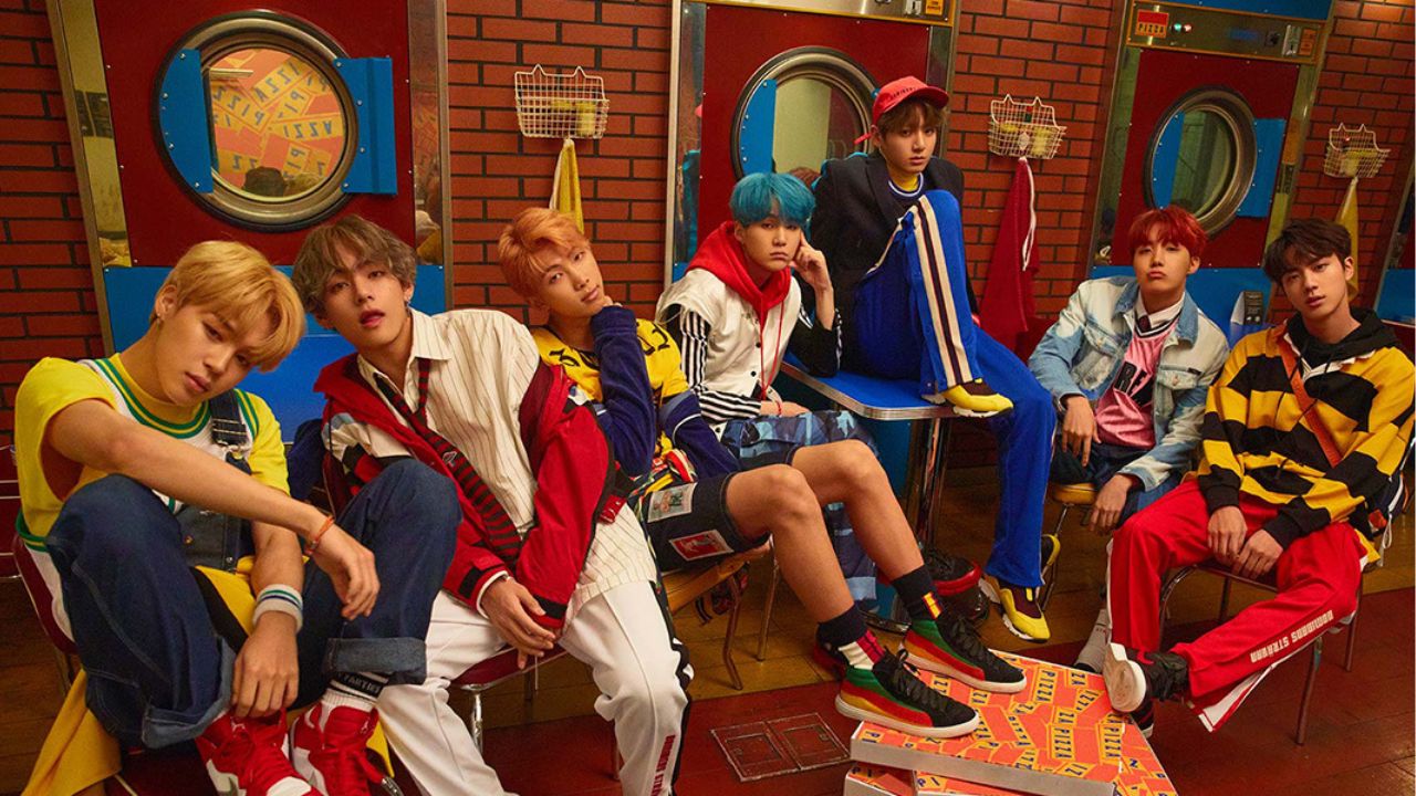 O dia em que o BTS se apresentou mesmo com o palco quebrado