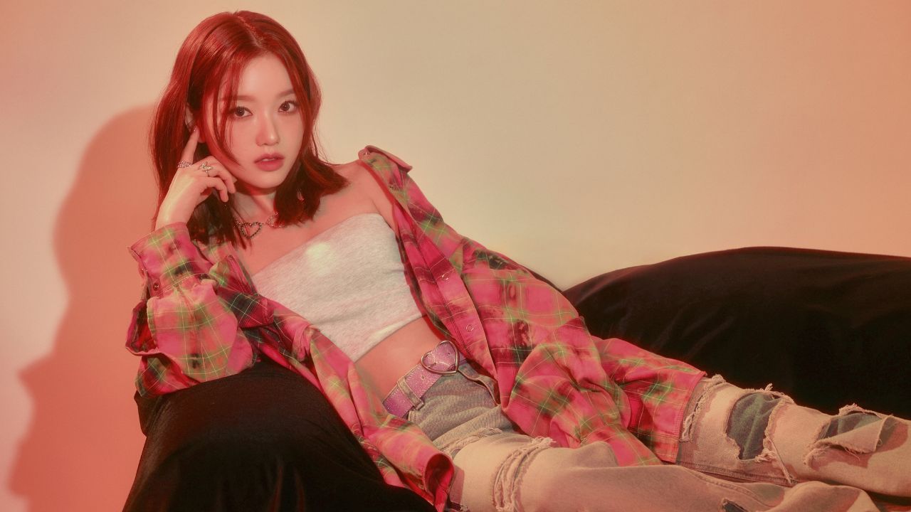 Concept photo de Gowon para o álbum 'One of a Kind' do Loossemble