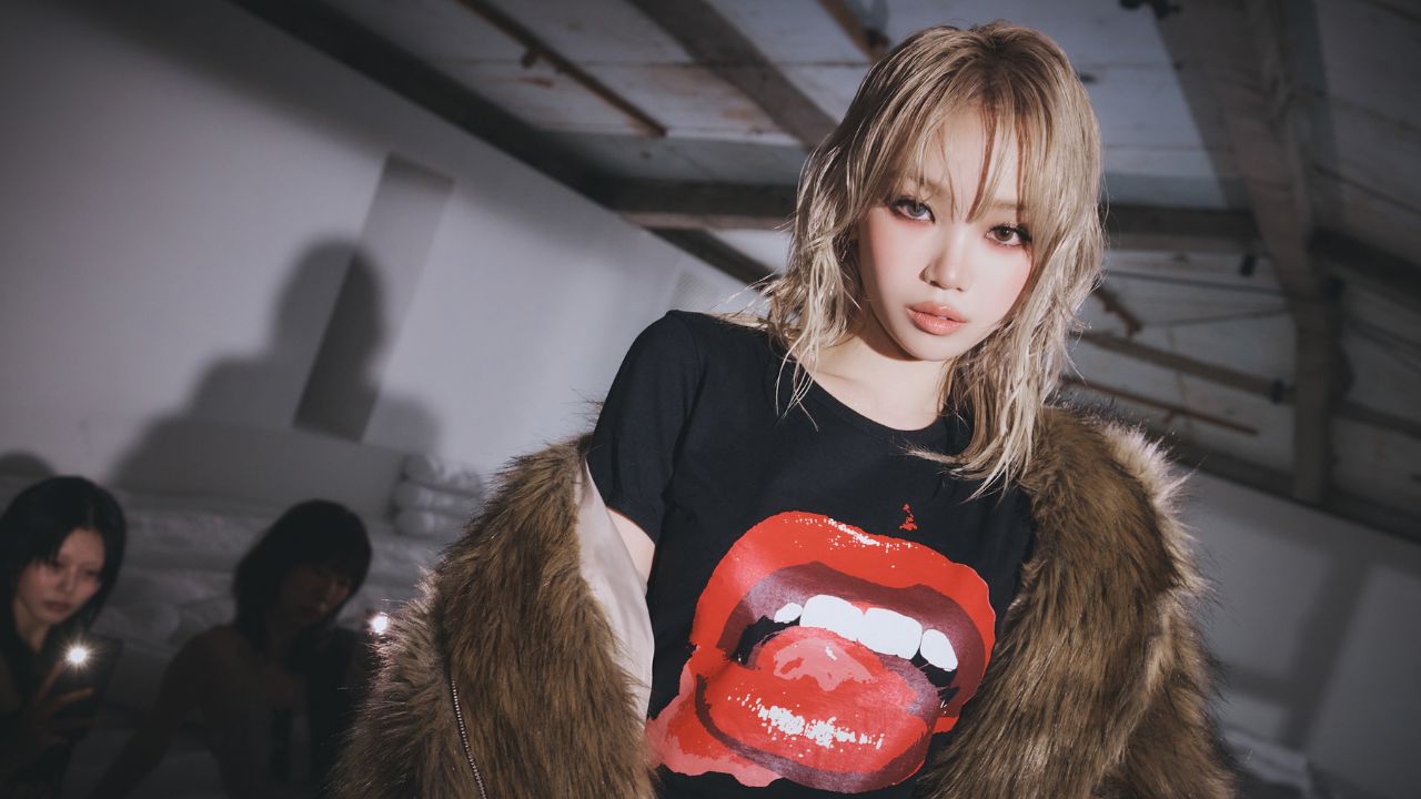 Concept photo de Chaewon, do LE SSERAFIM, para o álbum 'CRAZY'