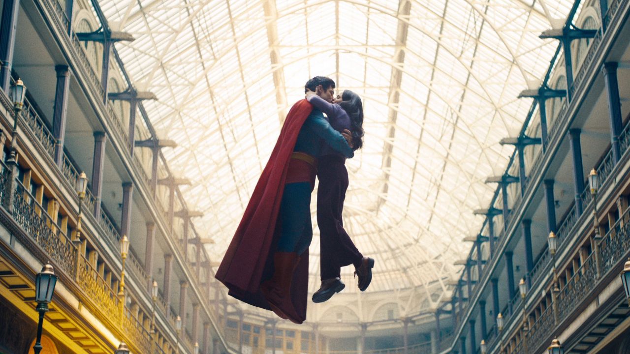 Superman: novo trailer revela entrevista do herói com Lois Lane