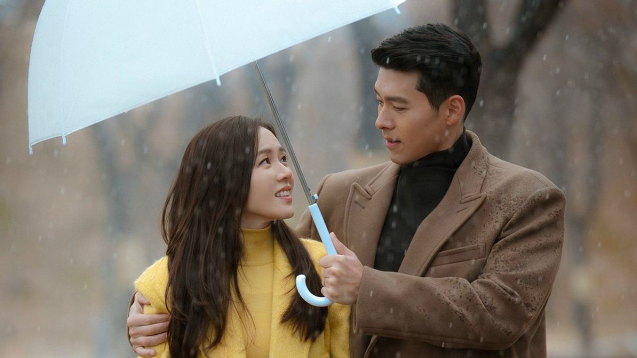 Cena do k-drama 'Pousando no Amor'